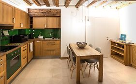 The Carpenter'S House - Smart Venice Collection